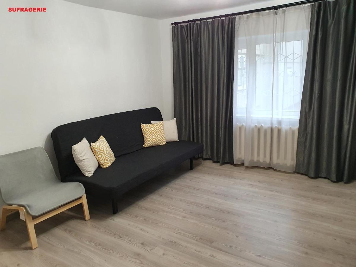 Mia Central Apart, 3 Rooms, 2 Baths, Afi Mall Brasov Exterior photo
