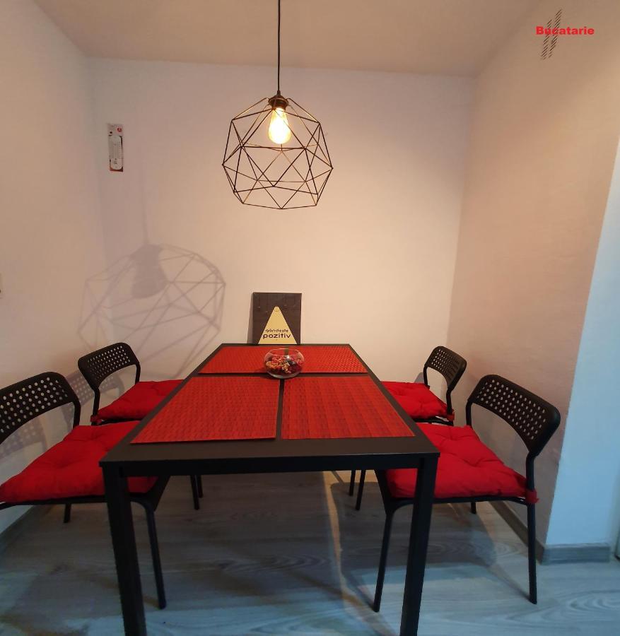 Mia Central Apart, 3 Rooms, 2 Baths, Afi Mall Brasov Exterior photo